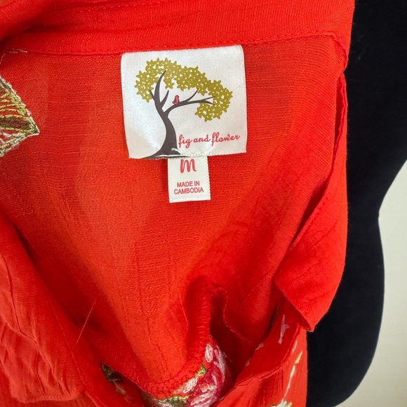 Fig & Flower Red Embroidered Boho Tunic Blouse Crinkle Gauze Button Down Size M - Picture 4 of 6